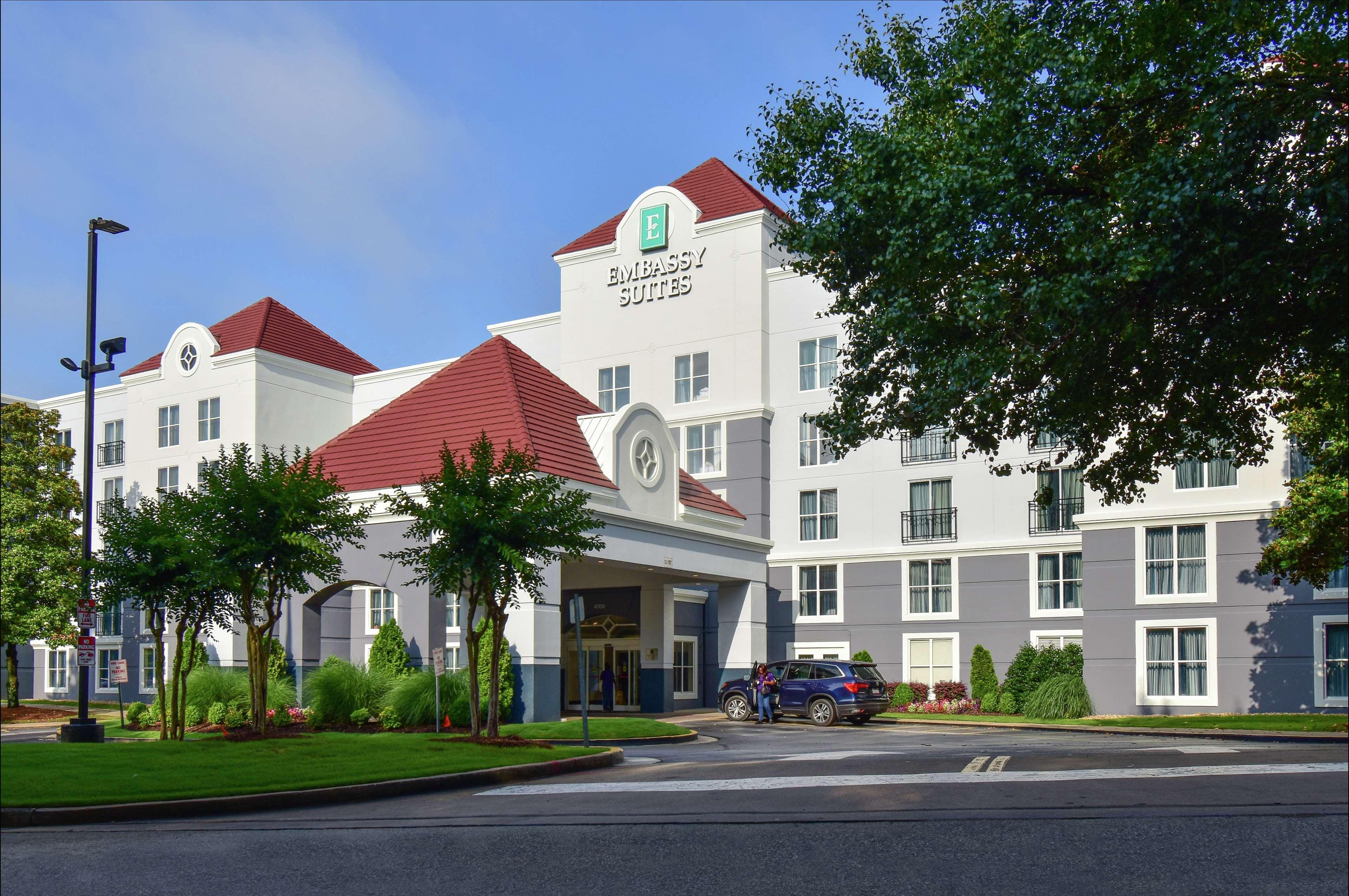 Embassy Suites By Hilton Atlanta Airport College Park Exteriör bild