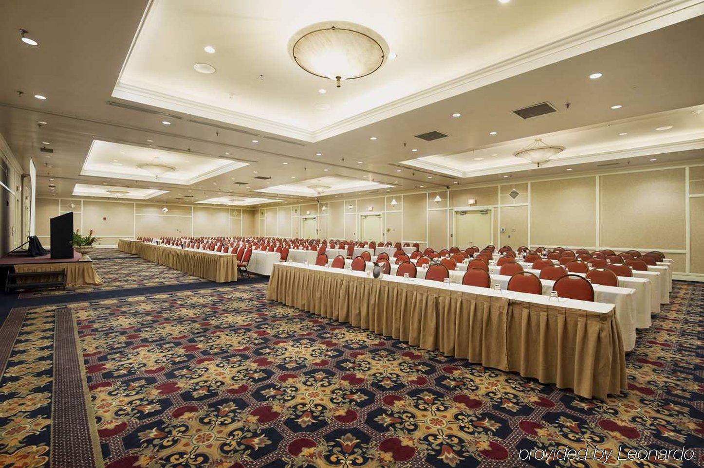 Embassy Suites By Hilton Atlanta Airport College Park Business bild