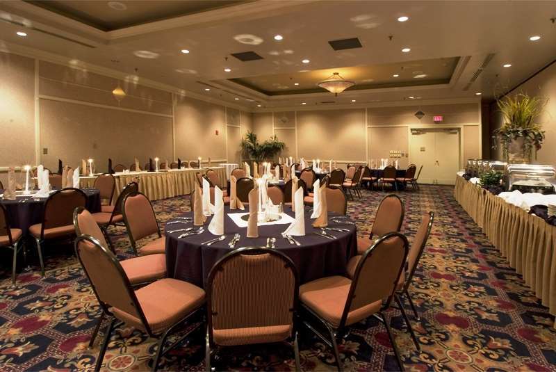 Embassy Suites By Hilton Atlanta Airport College Park Bekvämligheter bild